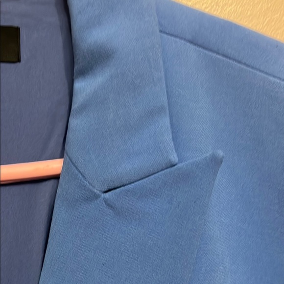 Talbots Plus Blue Blazer - Picture 4 of 9